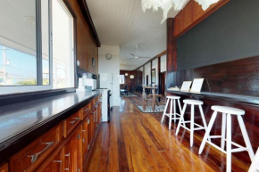 The French Lady Guest House - Entire House